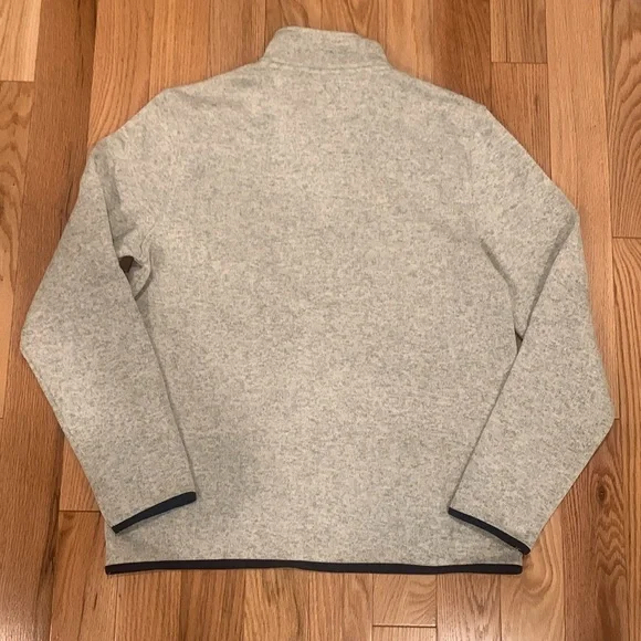 New Nautical Oatmeal Heather Quarter Zip Sweater Fleece in Size Medium - Picture 7 of 7